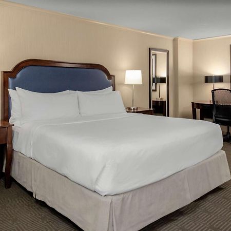 Doubletree By Hilton Hotel Burlington Vermont Exterior photo