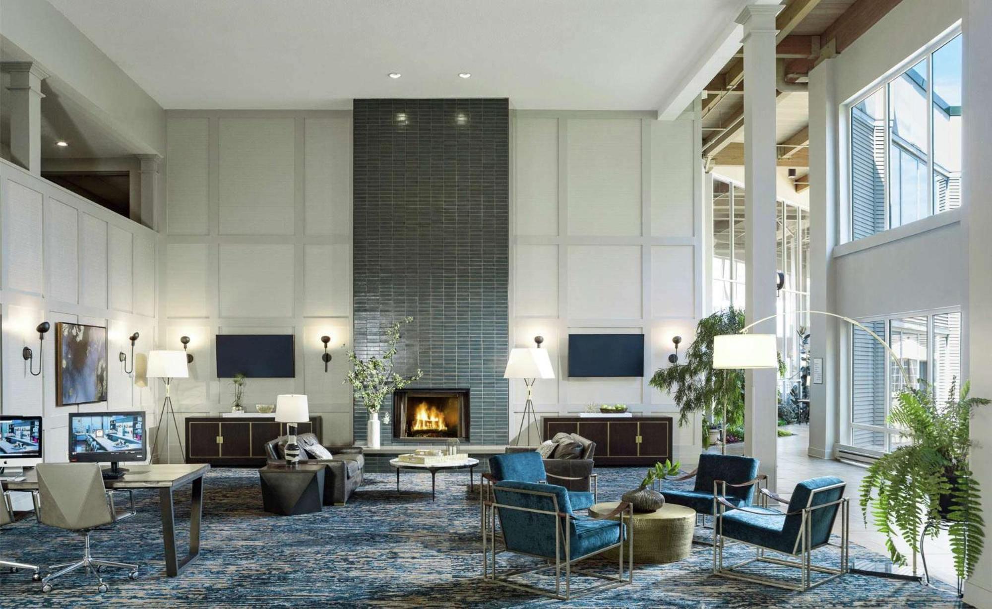 Doubletree By Hilton Hotel Burlington Vermont Exterior photo