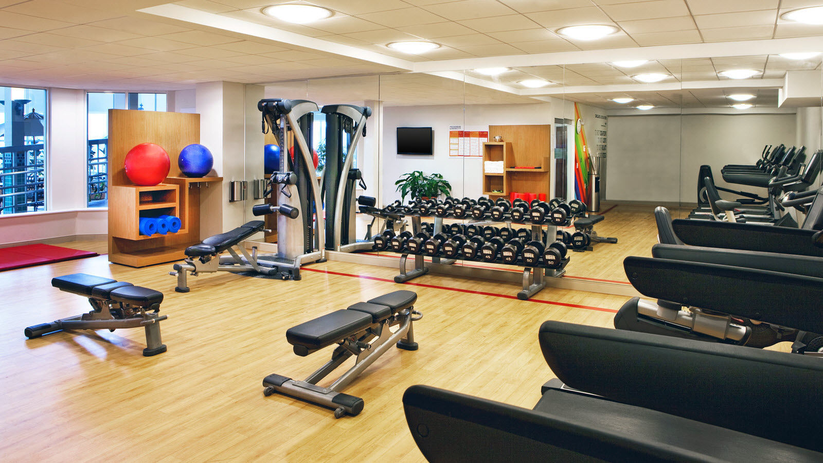 Doubletree By Hilton Hotel Burlington Vermont Facilities photo